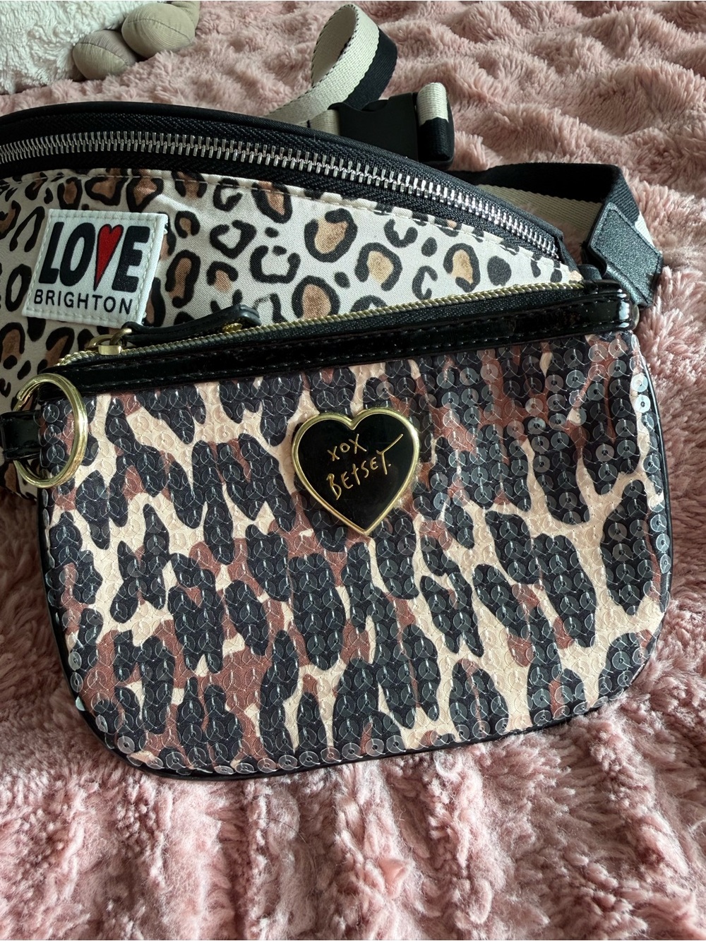 Brighton & BETSEY ANIMAL print bag & Betsey Johnson pouch TWO FER NWOT - Picture 7 of 11